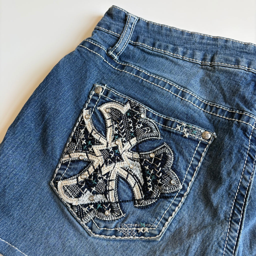 Vintage Y2K Low-Waisted Embellished Pocket Denim Mini Skirt - Size M/L