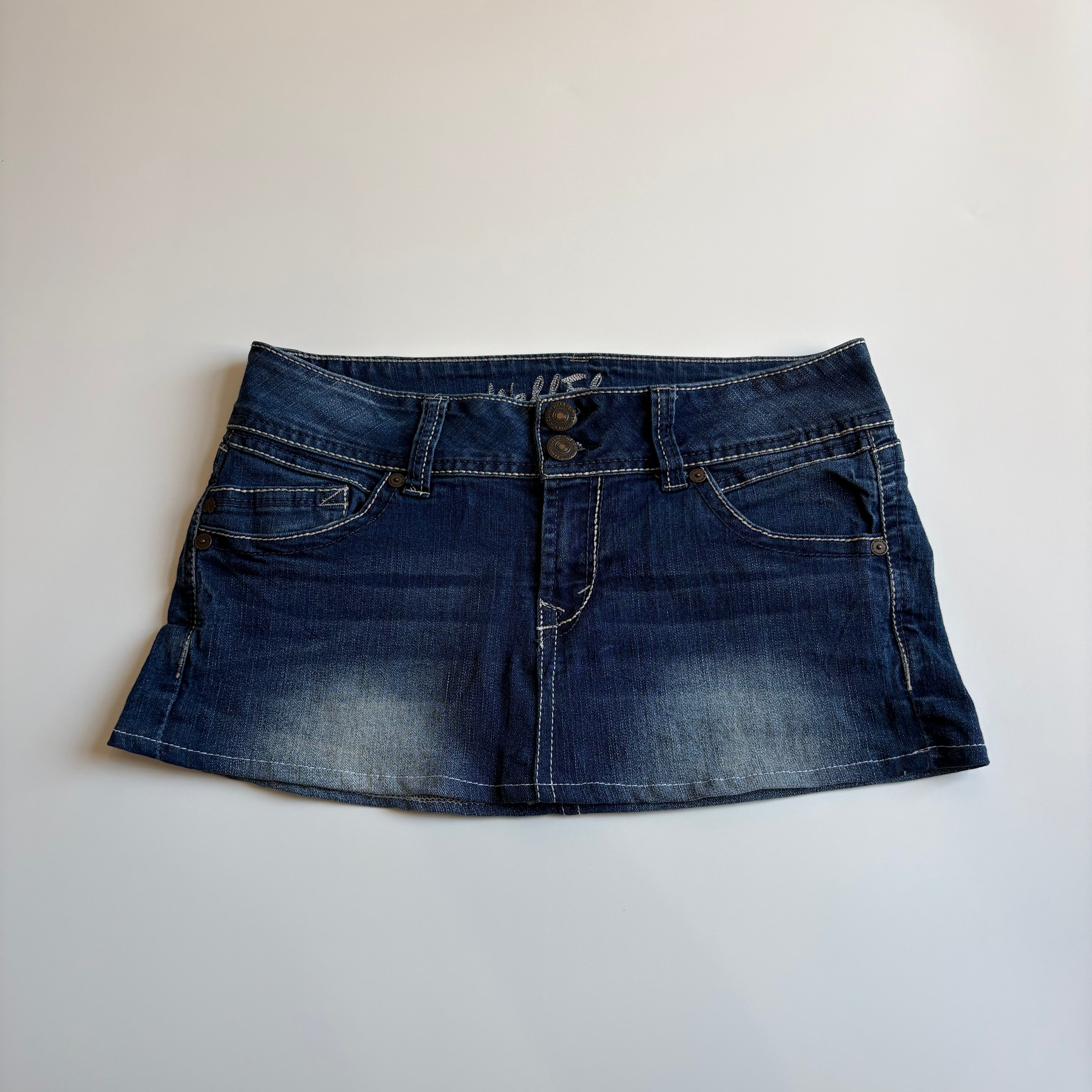Vintage Y2K Low-Waisted Double Button Denim Mini Skirt - Size S