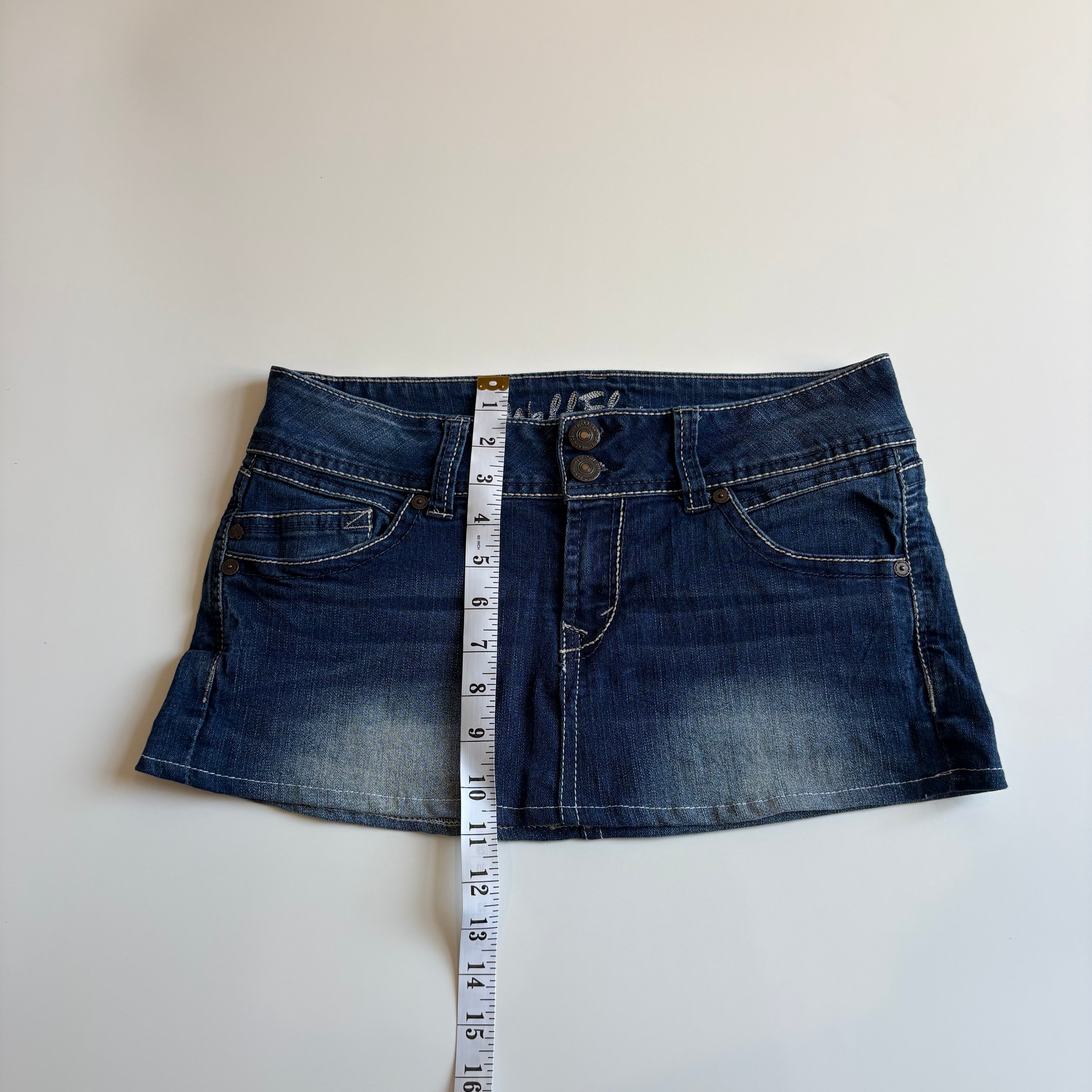 Vintage Y2K Low-Waisted Double Button Denim Mini Skirt - Size S