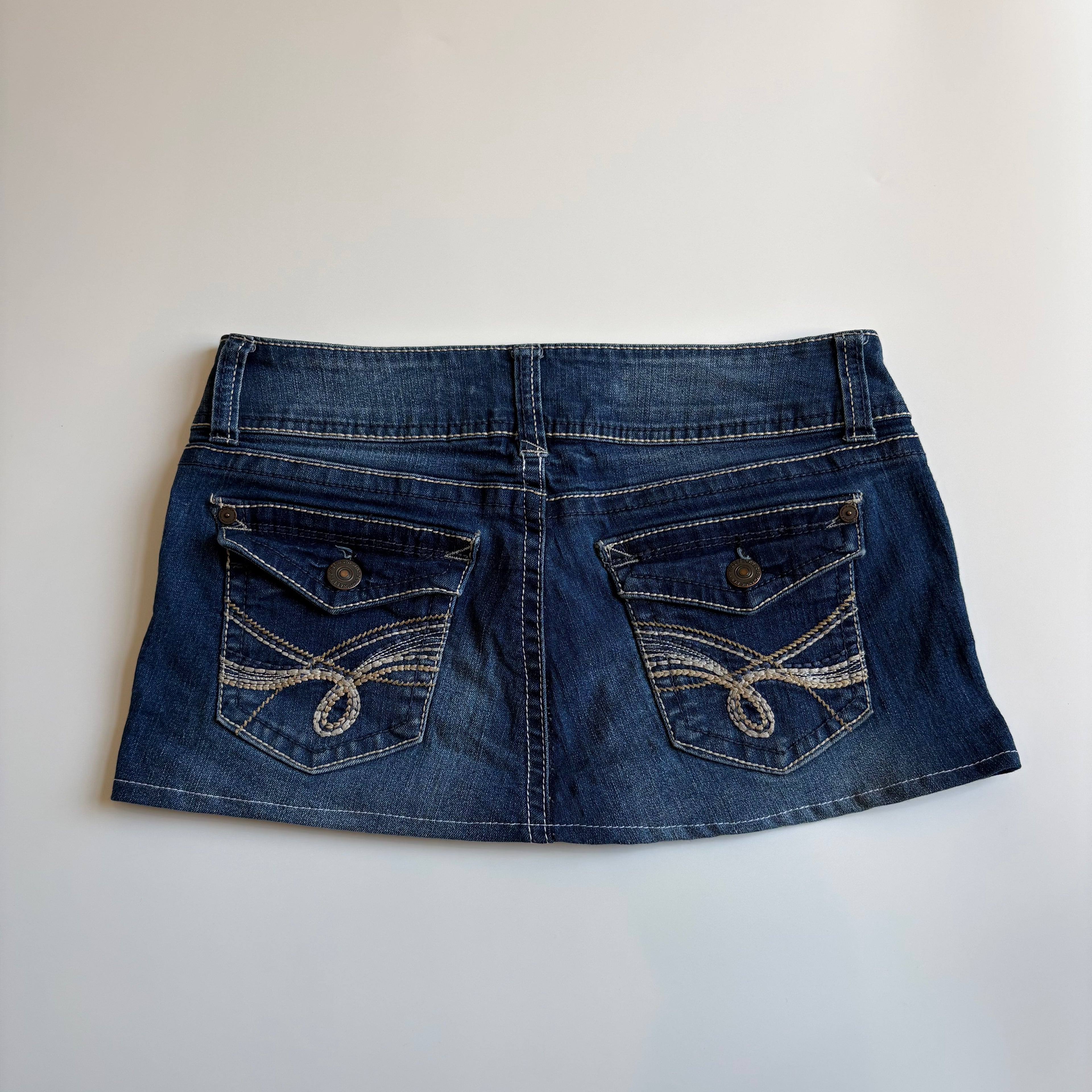 Vintage Y2K Low-Waisted Double Button Denim Mini Skirt - Size S