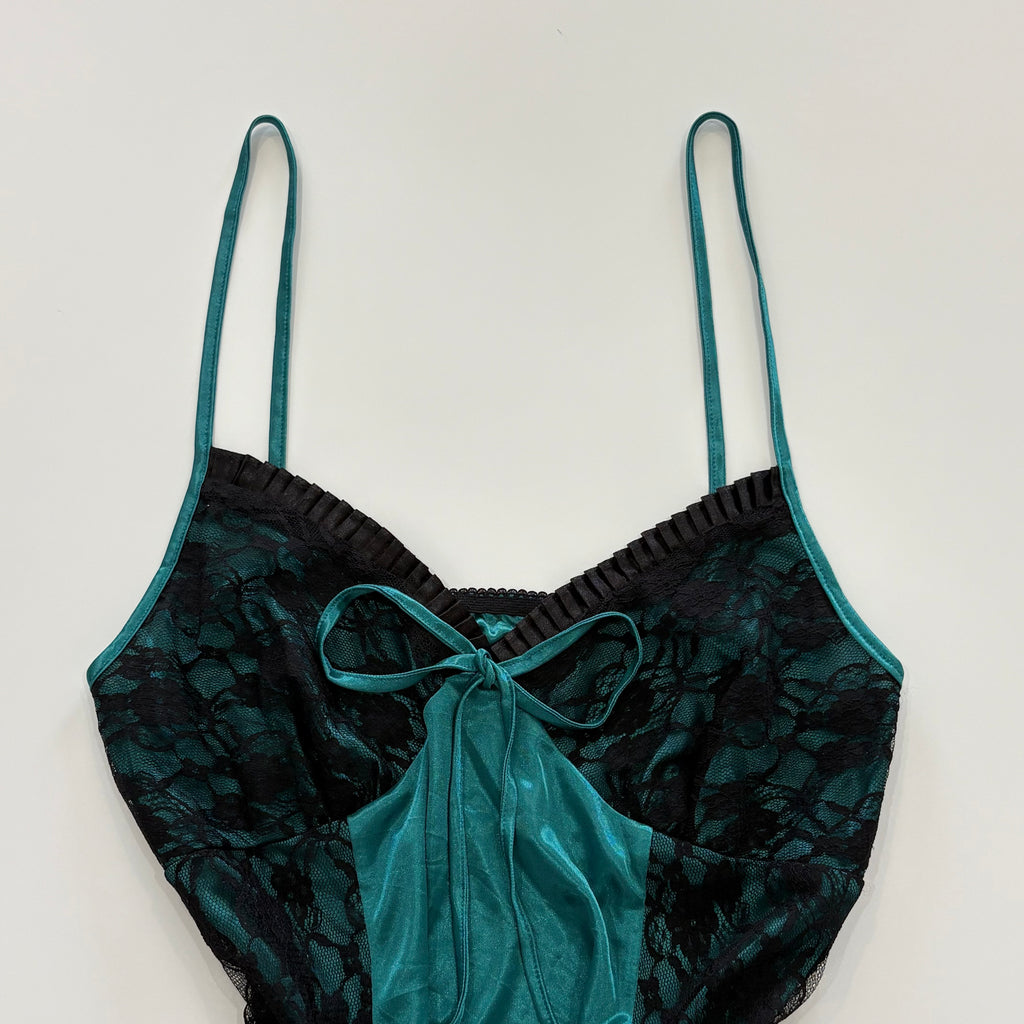 Vintage Y2K Emerald Satin Lace Bow Cami - Size S